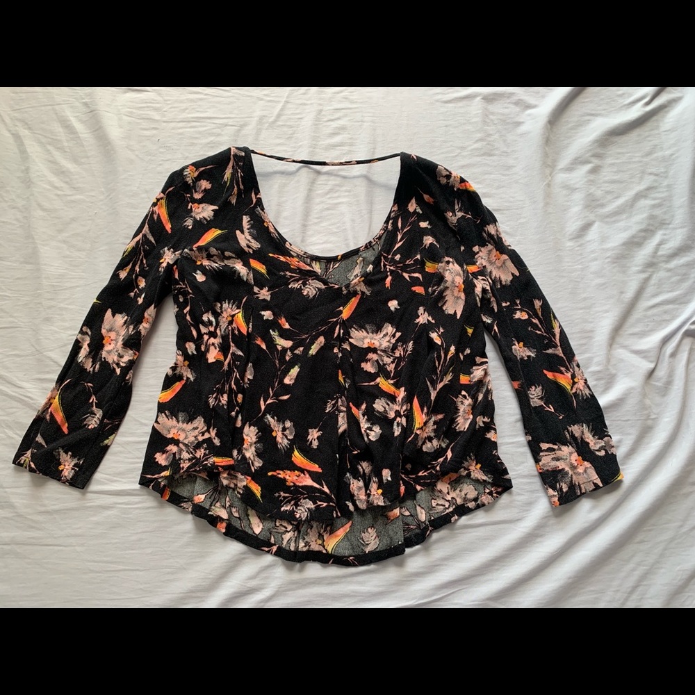 Shirt (cropped) - 3/4th sleeve